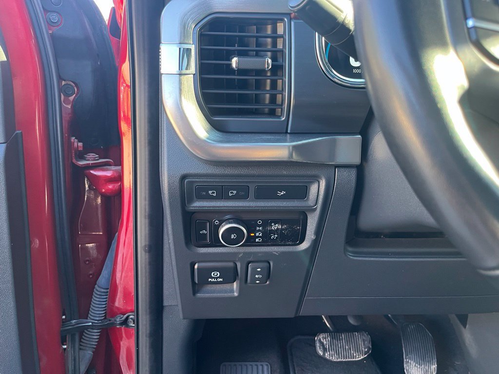 Used 2023 Ford F150 Lariat w/ Equipment Group 502A High AWD/4WD image 22