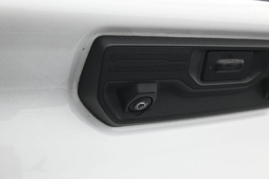Used 2023 Chevrolet Silverado 1500 Custom RWD image 29