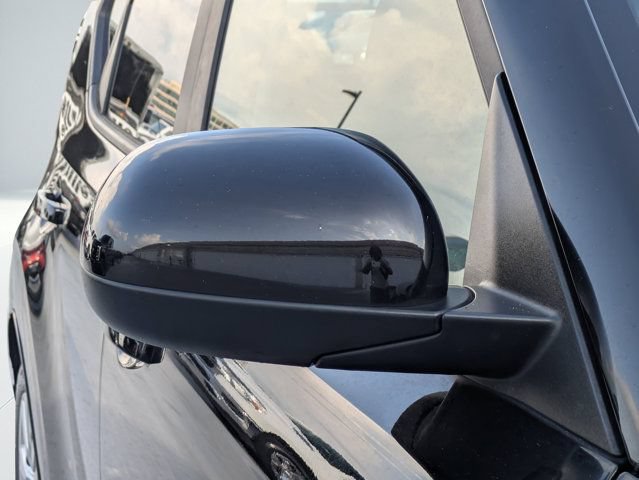 Used 2020 Kia Soul LX FWD image 11