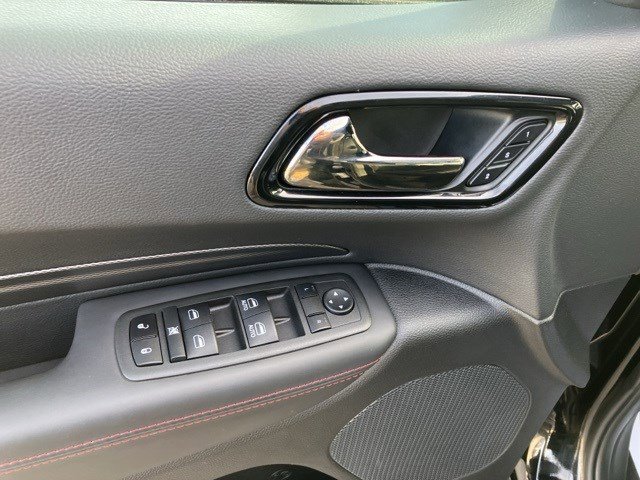 Certified 2022 Dodge Durango R/T w/ Blacktop Package image 10