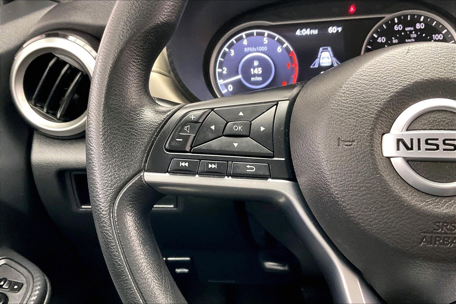 Used 2021 Nissan Versa SV FWD image 20