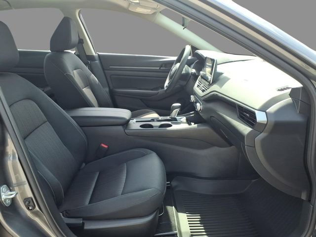 Certified 2025 Nissan Altima 2.5 S FWD image 13