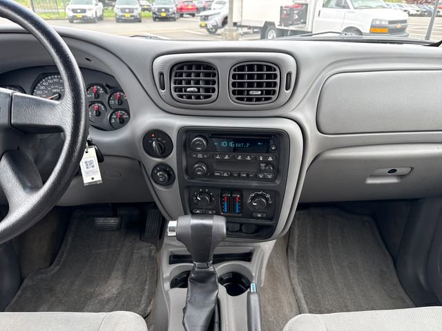 Used 2008 Chevrolet TrailBlazer LS AWD/4WD image 22