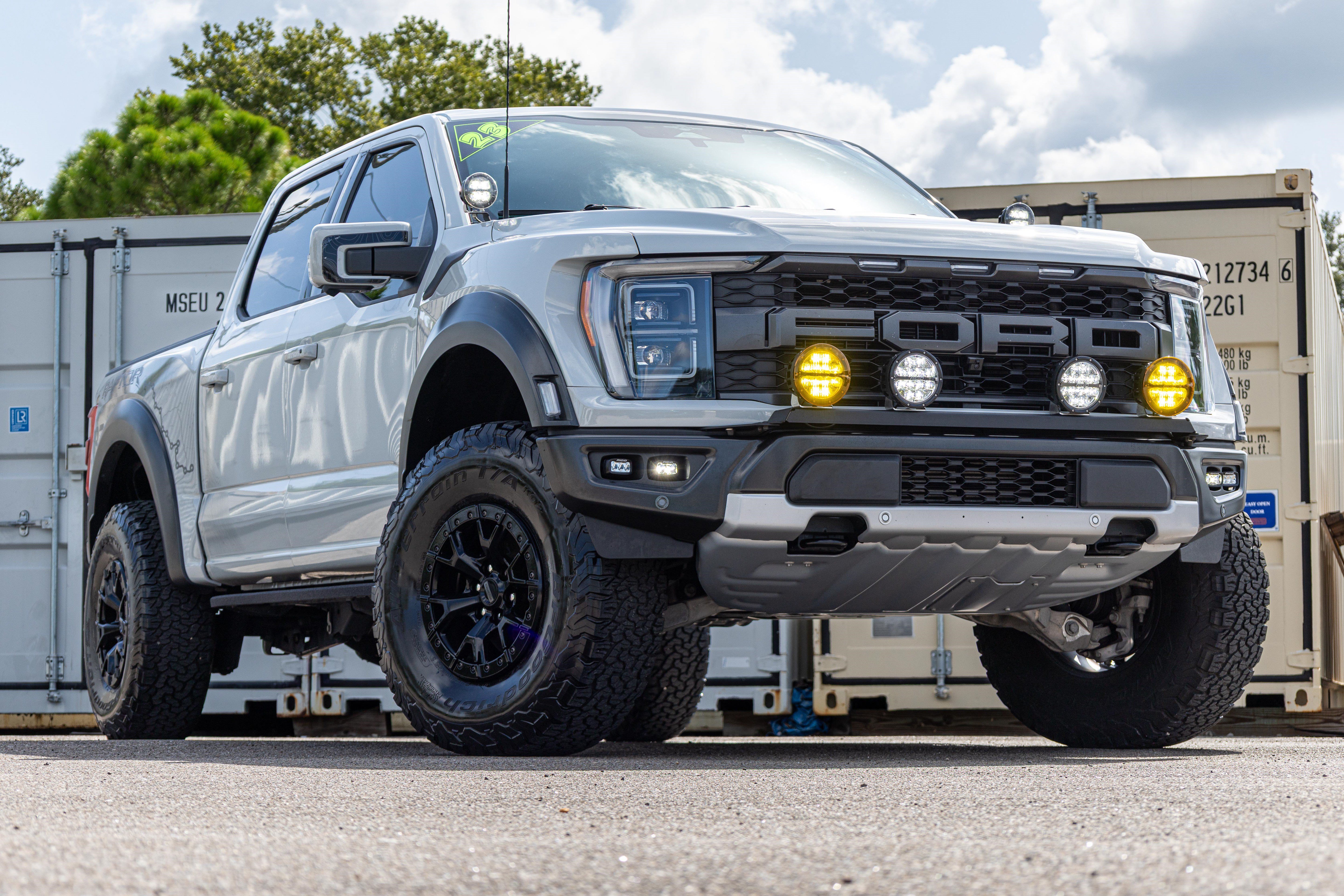 Used 2023 Ford F150 Raptor w/ Raptor 37 Performance Package AWD/4WD video 1