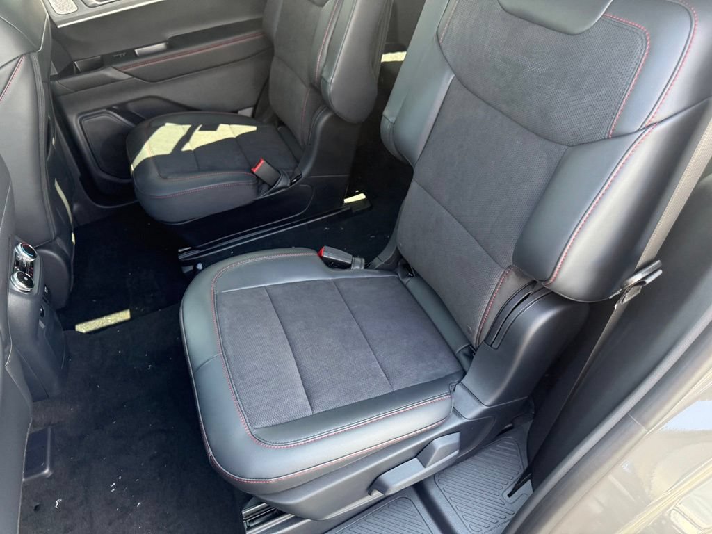 New 2026 Ford Explorer ST w/ Sun And Sound Package AWD/4WD image 38