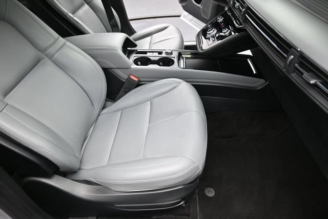 Used 2020 Lincoln Corsair FWD w/ Equipment Group 101A image 25