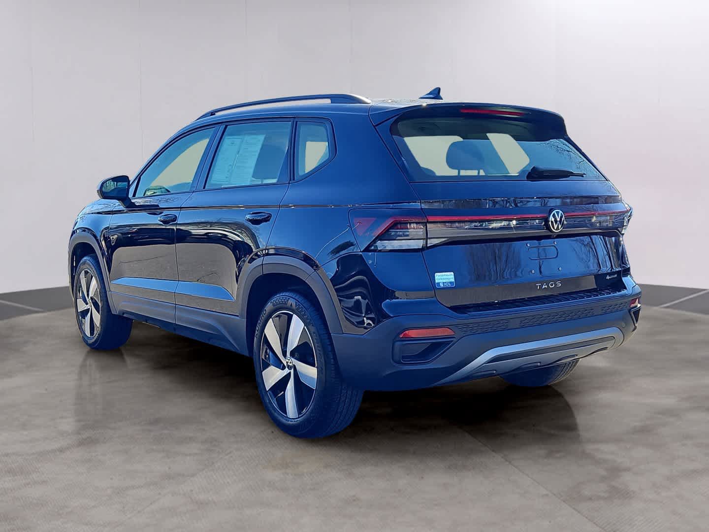 Used 2025 Volkswagen Taos S AWD/4WD image 6
