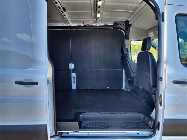 New 2026 Ford Transit 250 148 Medium Roof image 20