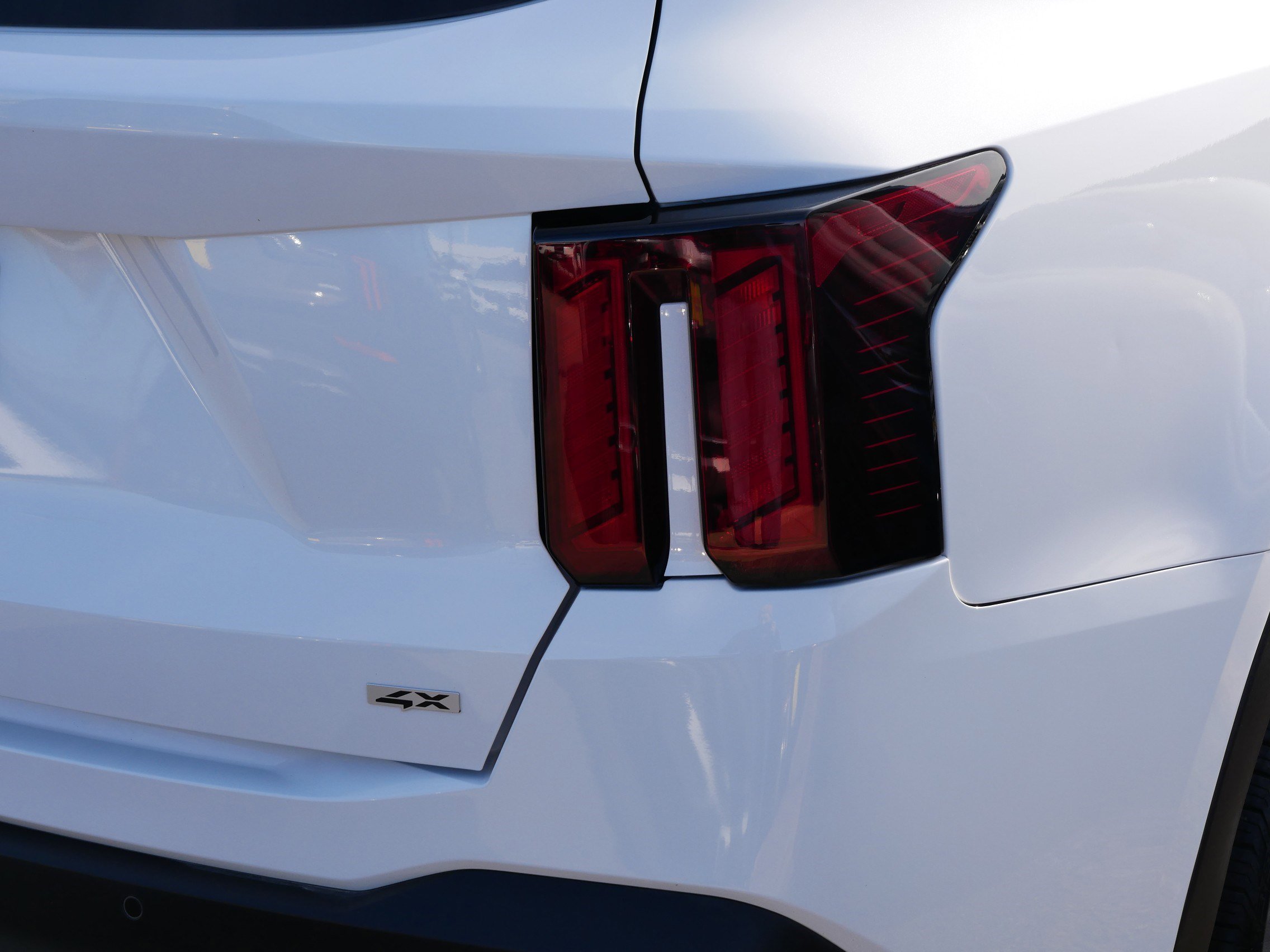 Certified 2025 Kia Sorento S w/ Panoramic Sunroof Package image 17