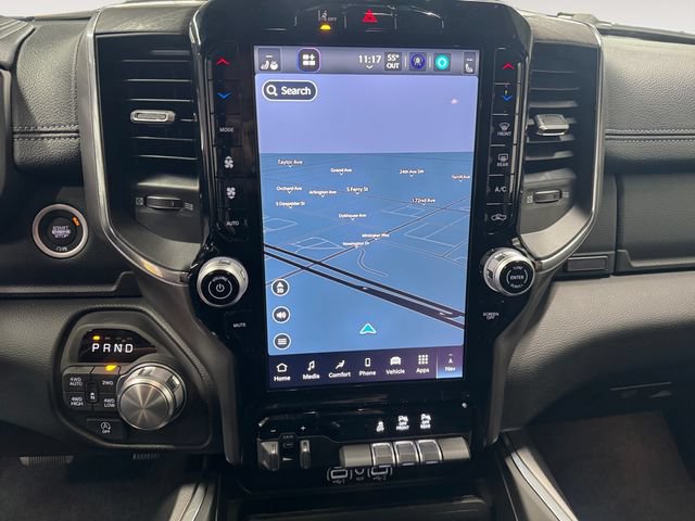 New 2026 RAM 1500 Laramie AWD/4WD image 14