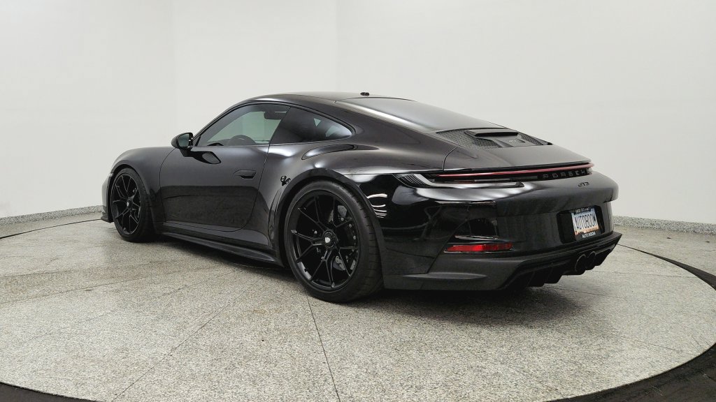 Used 2022 Porsche 911 GT3 RWD image 3