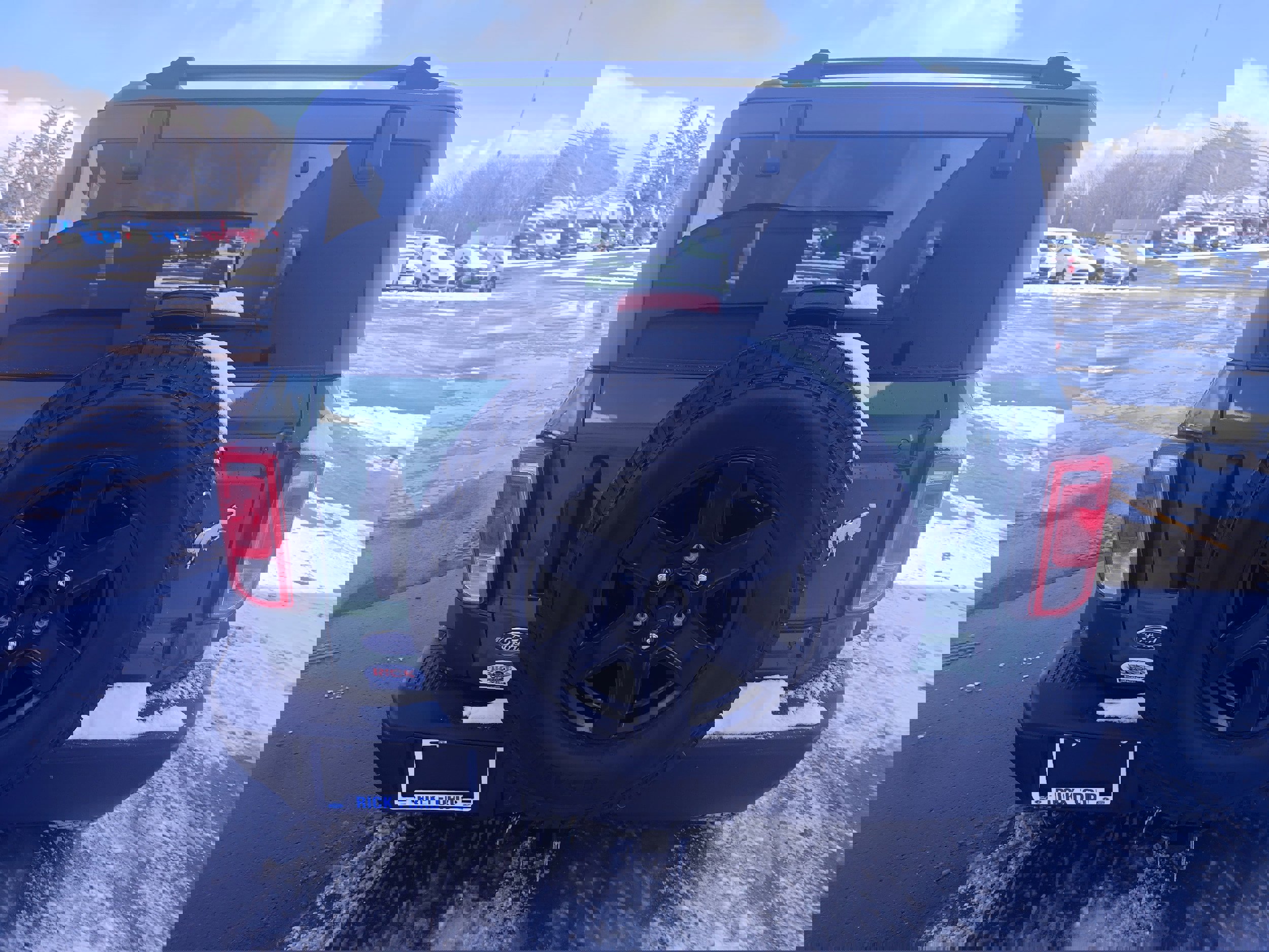 Used 2024 Ford Bronco Black Diamond image 5