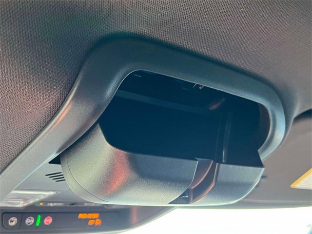 Used 2024 Buick Enclave Premium image 30