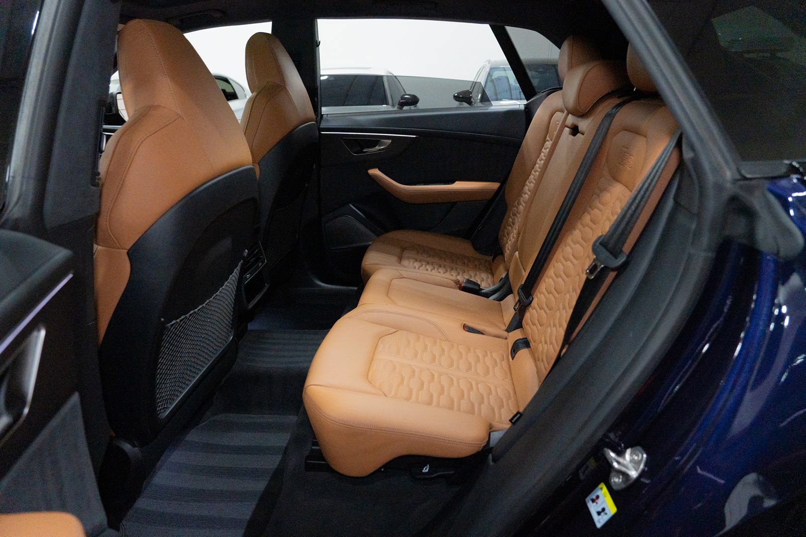 Used 2023 Audi RS Q8 AWD/4WD image 30