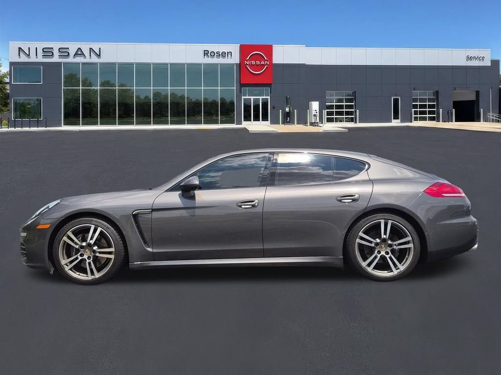 Used 2015 Porsche Panamera 4 AWD/4WD image 6