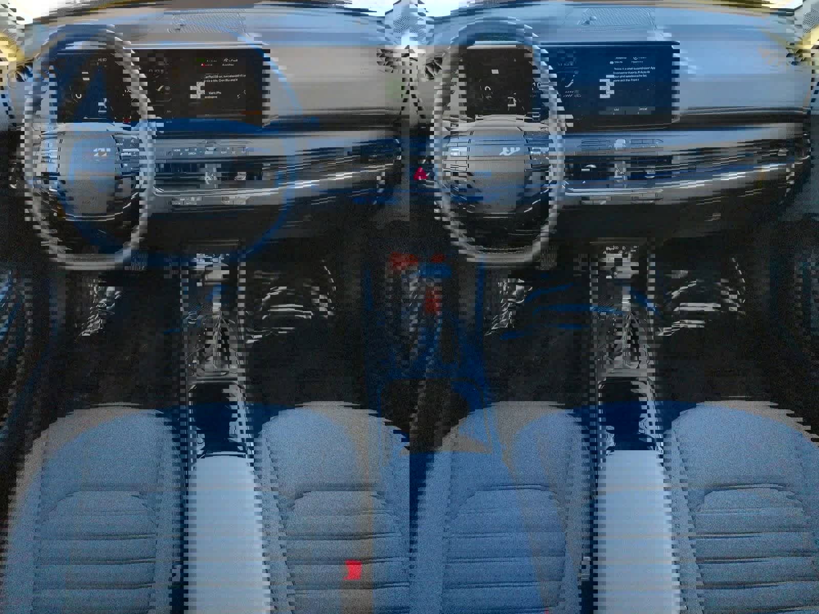 Used 2025 Kia K4 EX image 16