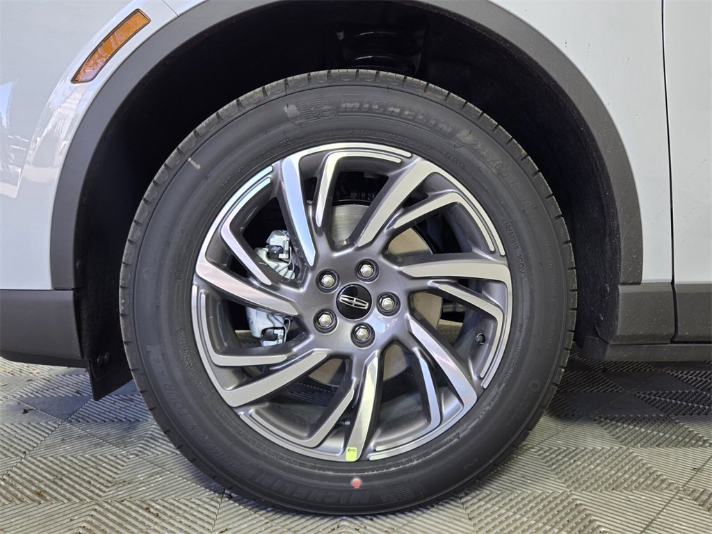 New 2026 Lincoln Corsair Premiere image 4