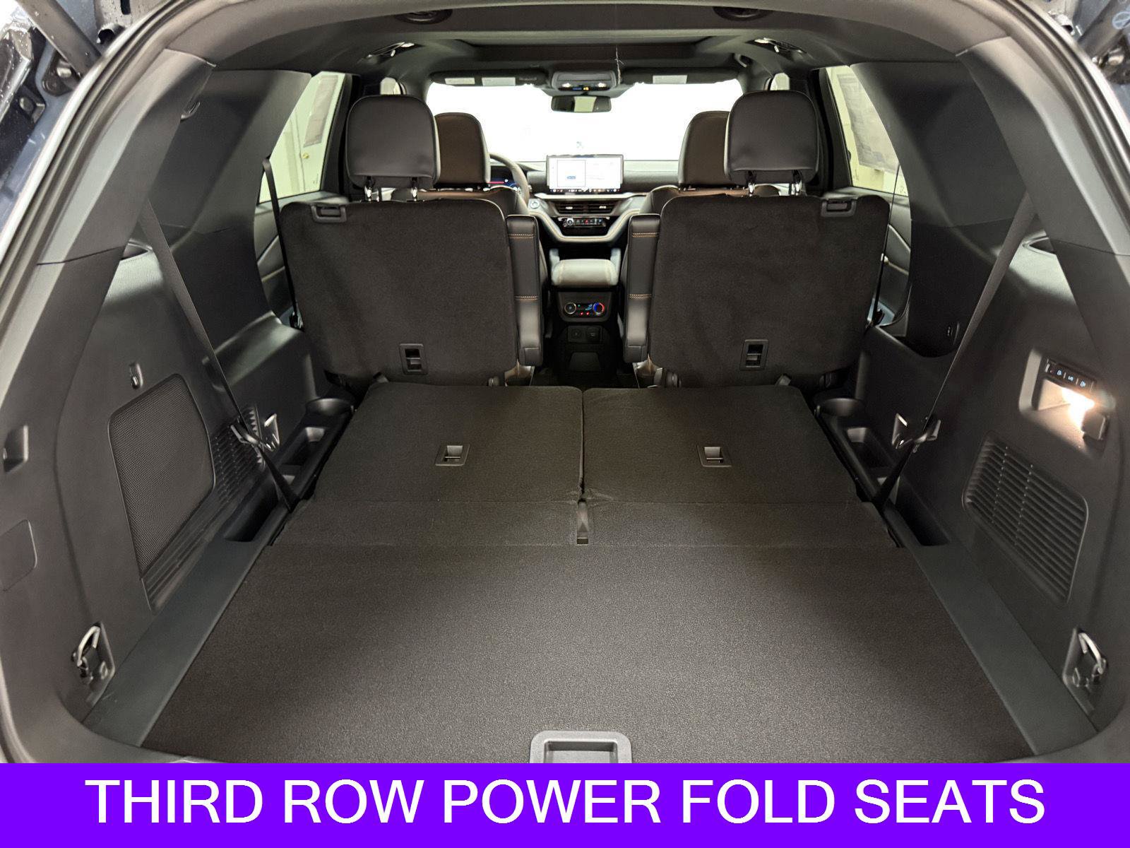 New 2026 Ford Explorer Tremor w/ Tremor Ultimate Package AWD/4WD image 31