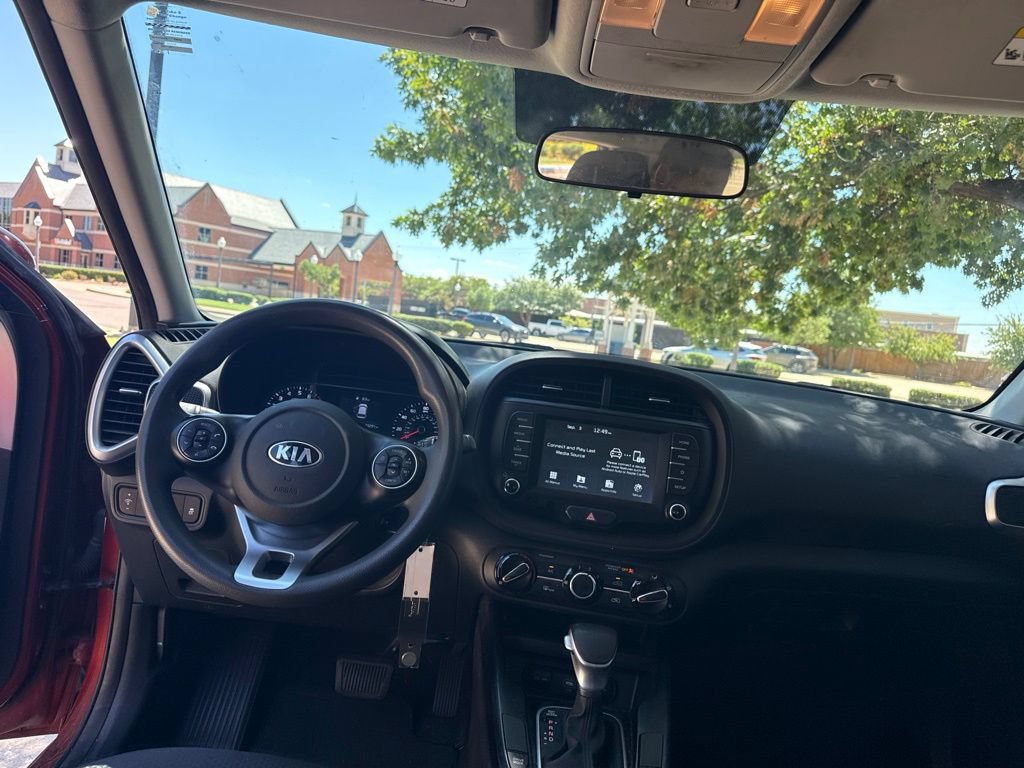 Used 2021 Kia Soul LX FWD image 30