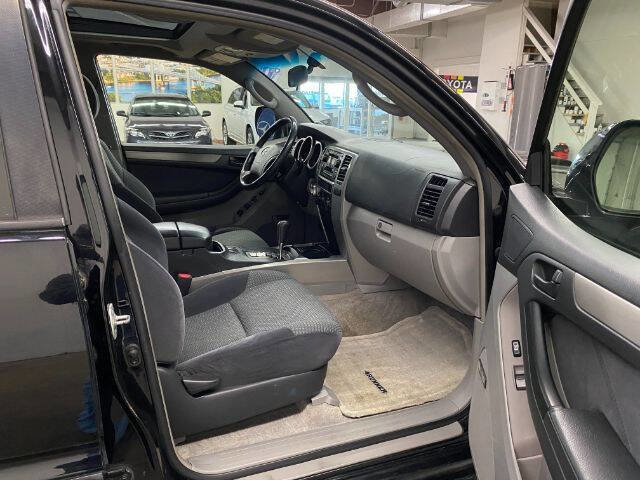 Used 2005 Toyota 4Runner SR5 image 20