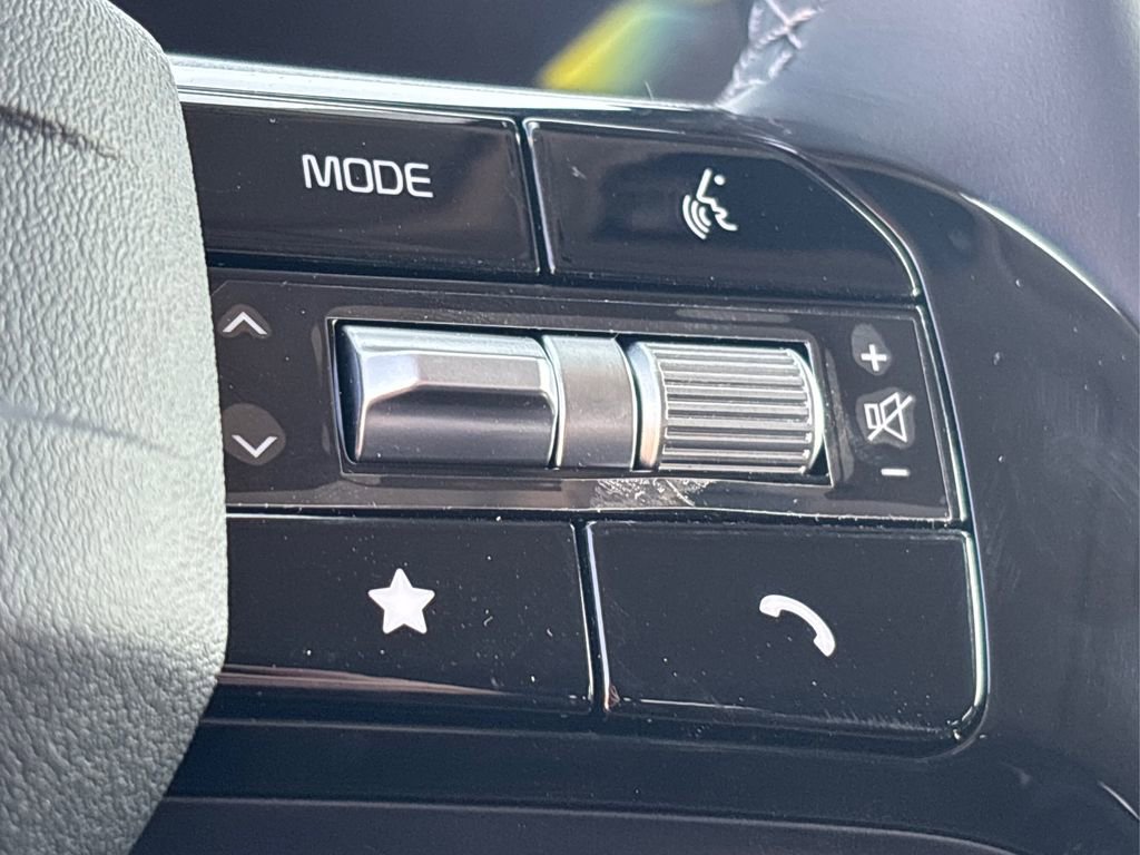 New 2026 Kia Sorento S w/ S Panoramic Sunroof Package image 19