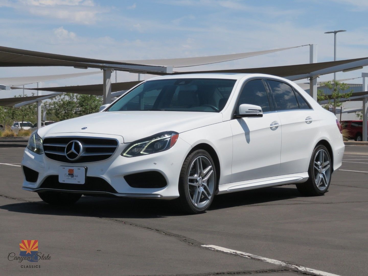 Used 2014 Mercedes-Benz E 550 4MATIC Sedan image 8
