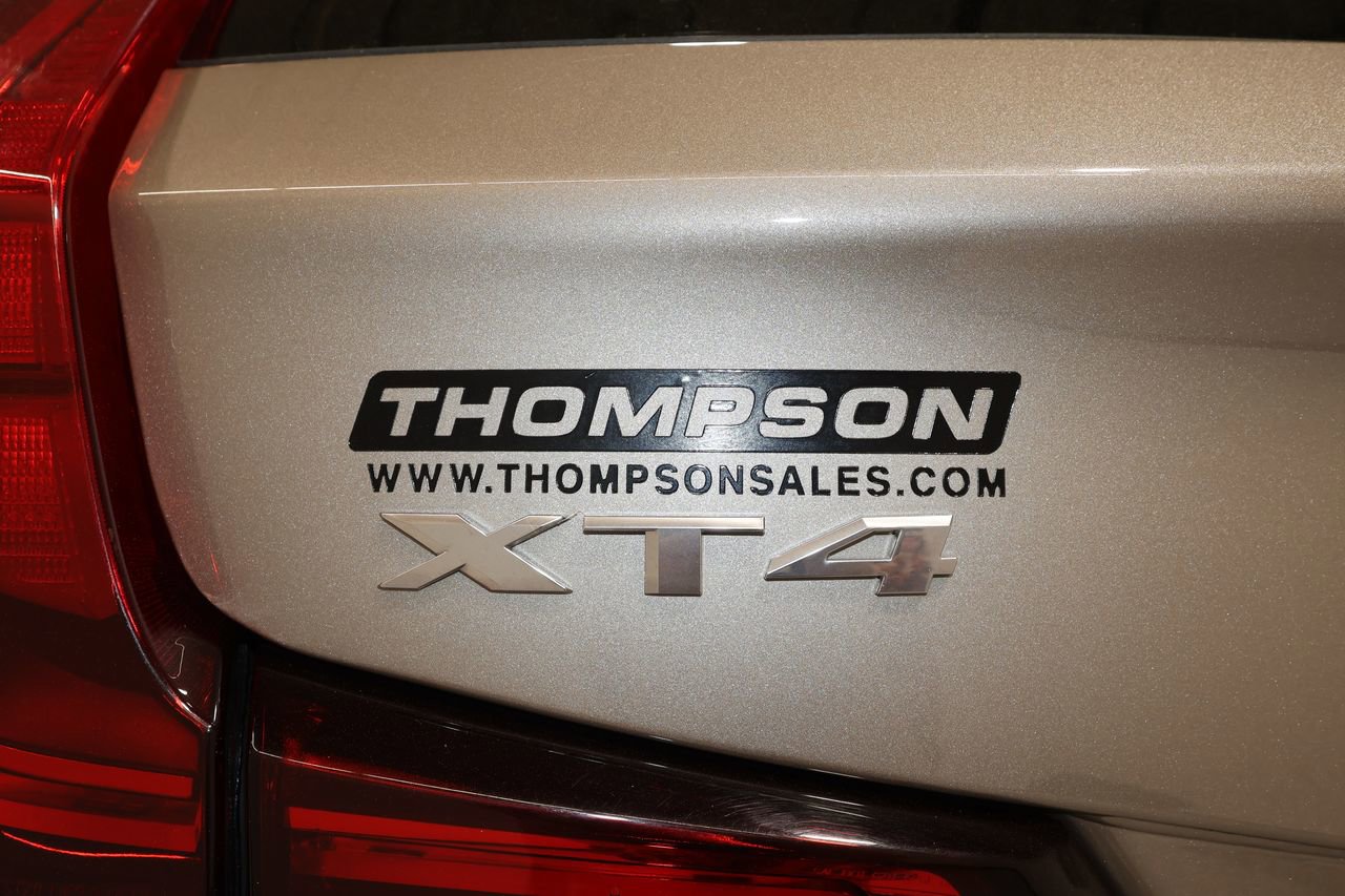 Certified 2024 Cadillac XT4 Premium Luxury image 34