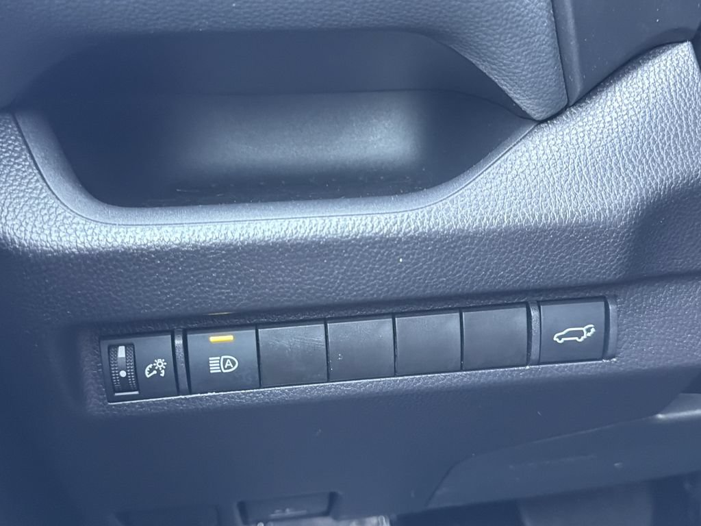 Used 2024 Toyota RAV4 XLE w/ Convenience Package FWD image 13