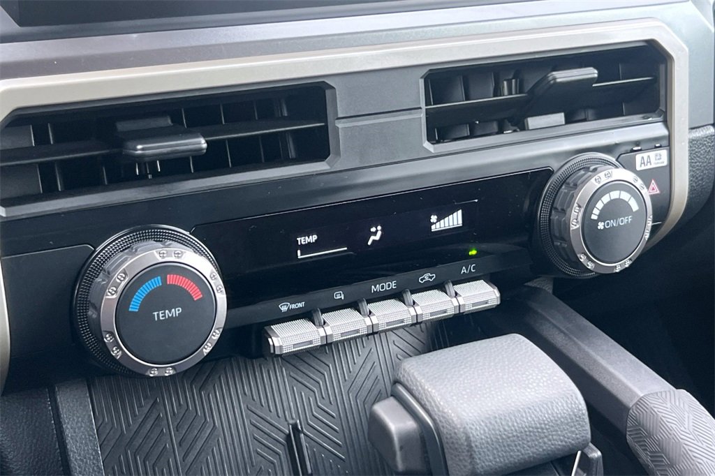 Certified 2025 Toyota Tacoma SR5 image 23