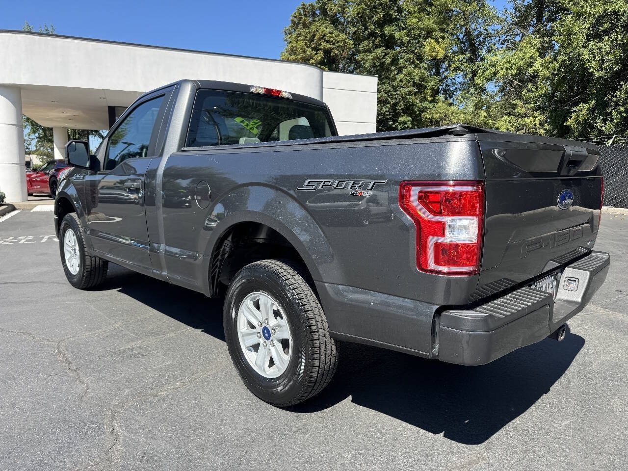 Used 2019 Ford F150 XL w/ Equipment Group 101A Mid AWD/4WD image 3
