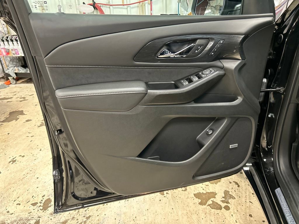 Certified 2023 Chevrolet Traverse High Country w/ LPO, Floor Liner Package image 15