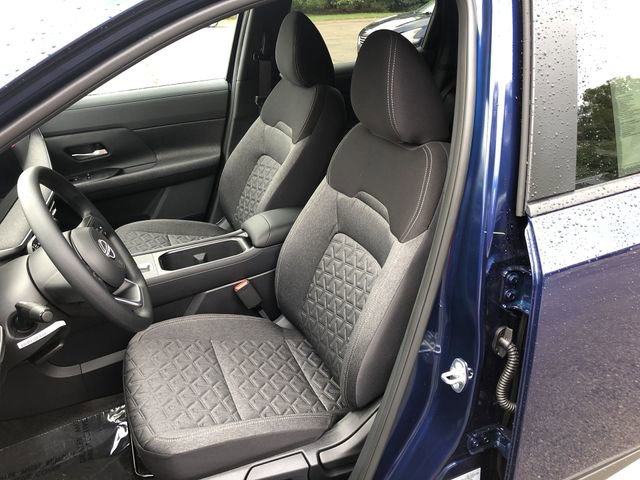 New 2026 Nissan Kicks SV w/ SV Premium Package image 19