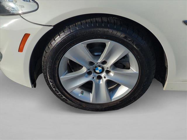 Used 2012 BMW 528i Sedan RWD image 25
