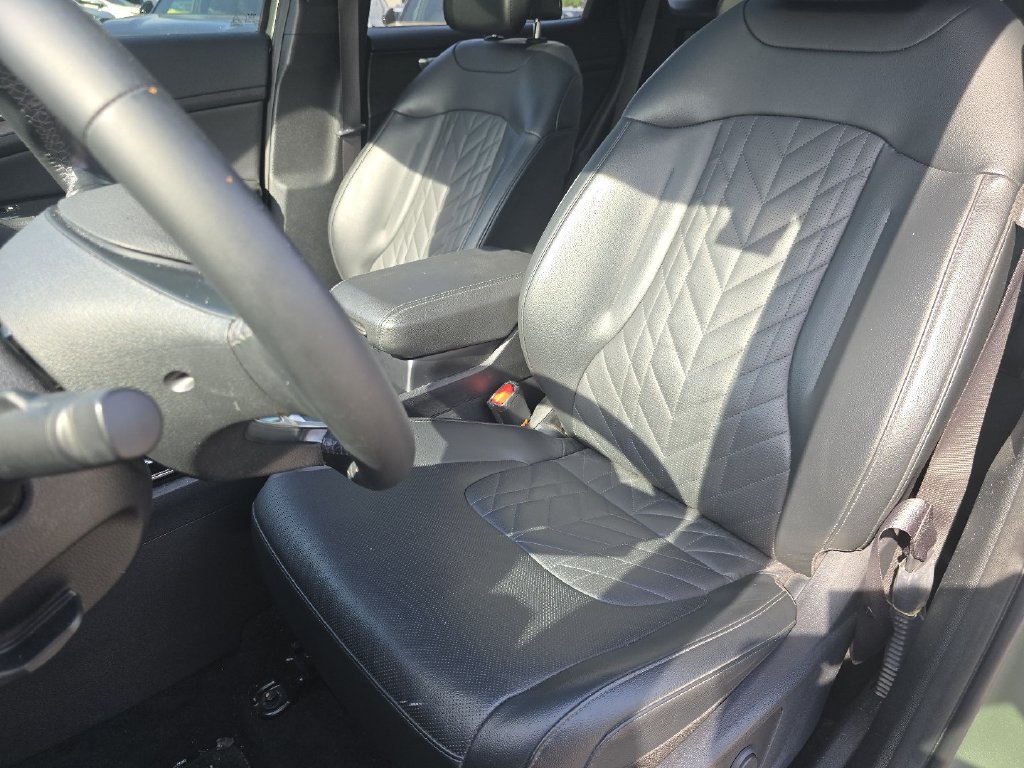 Used 2023 Kia Sportage X-Line w/ X-Line Premium Package AWD/4WD image 23