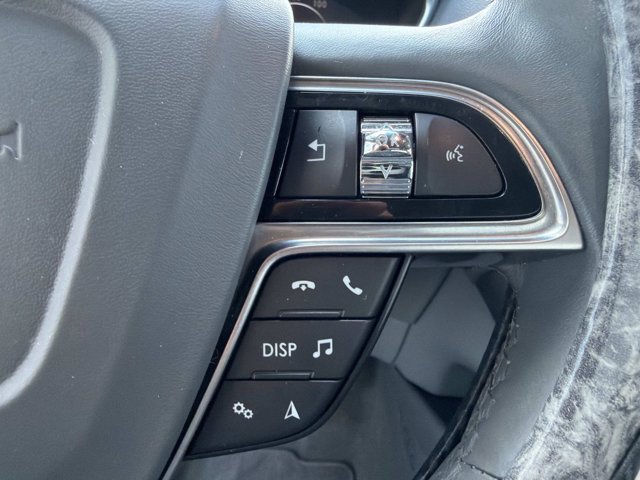 Certified 2019 Lincoln Nautilus Reserve FWD image 27