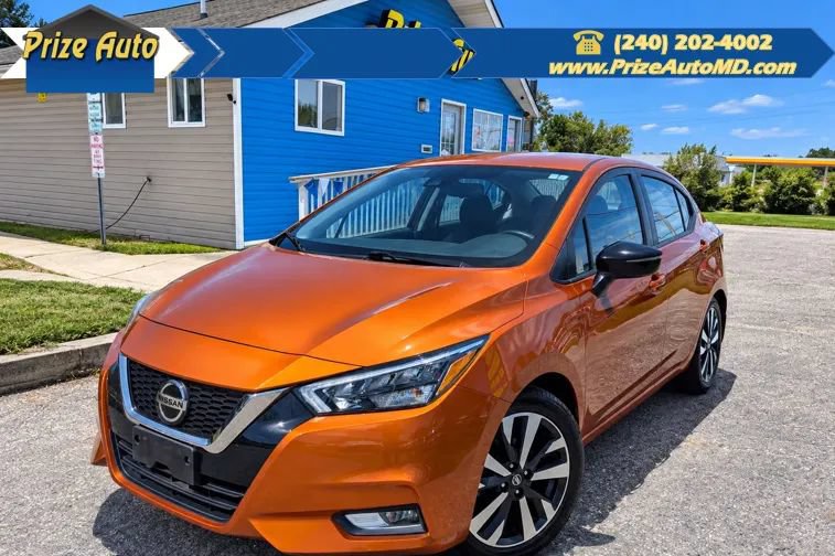 Used 2021 Nissan Versa SR w/ Convenience Package FWD image 1