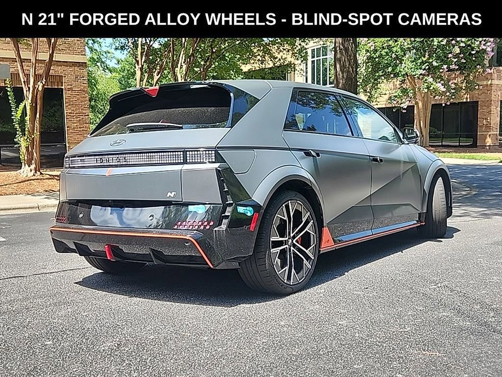 Used 2025 Hyundai Ioniq 5 N AWD/4WD image 2