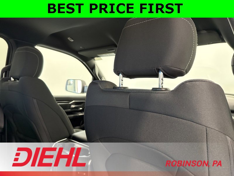 New 2026 RAM 1500 4x4 Crew Cab image 13
