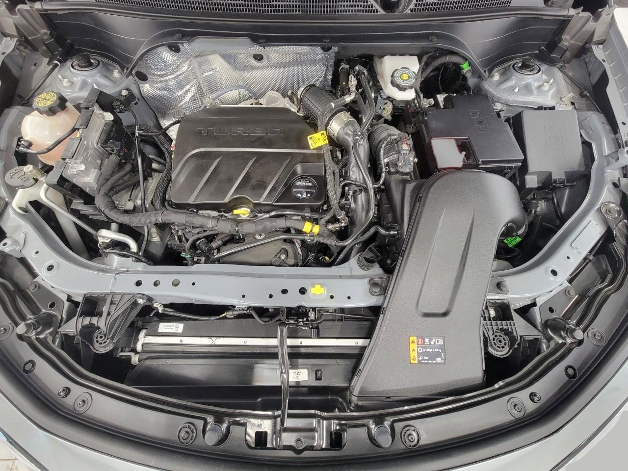 Used 2024 Buick Envista Sport Touring w/ Convenience I Package image 9