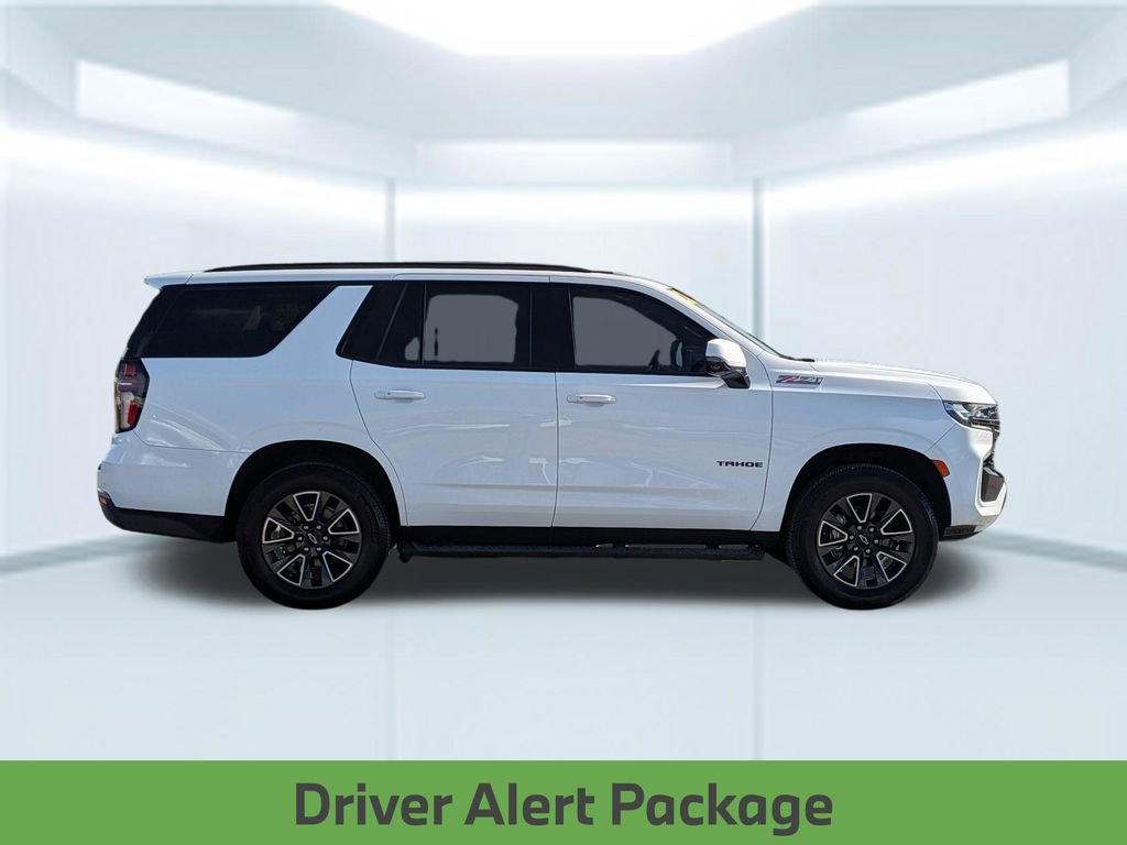 Used 2022 Chevrolet Tahoe Z71 w/ Luxury Package AWD/4WD image 8