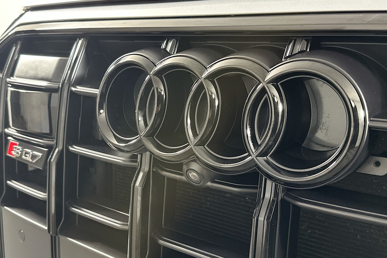 Used 2020 Audi SQ7 Prestige w/ Prestige Package AWD/4WD image 16