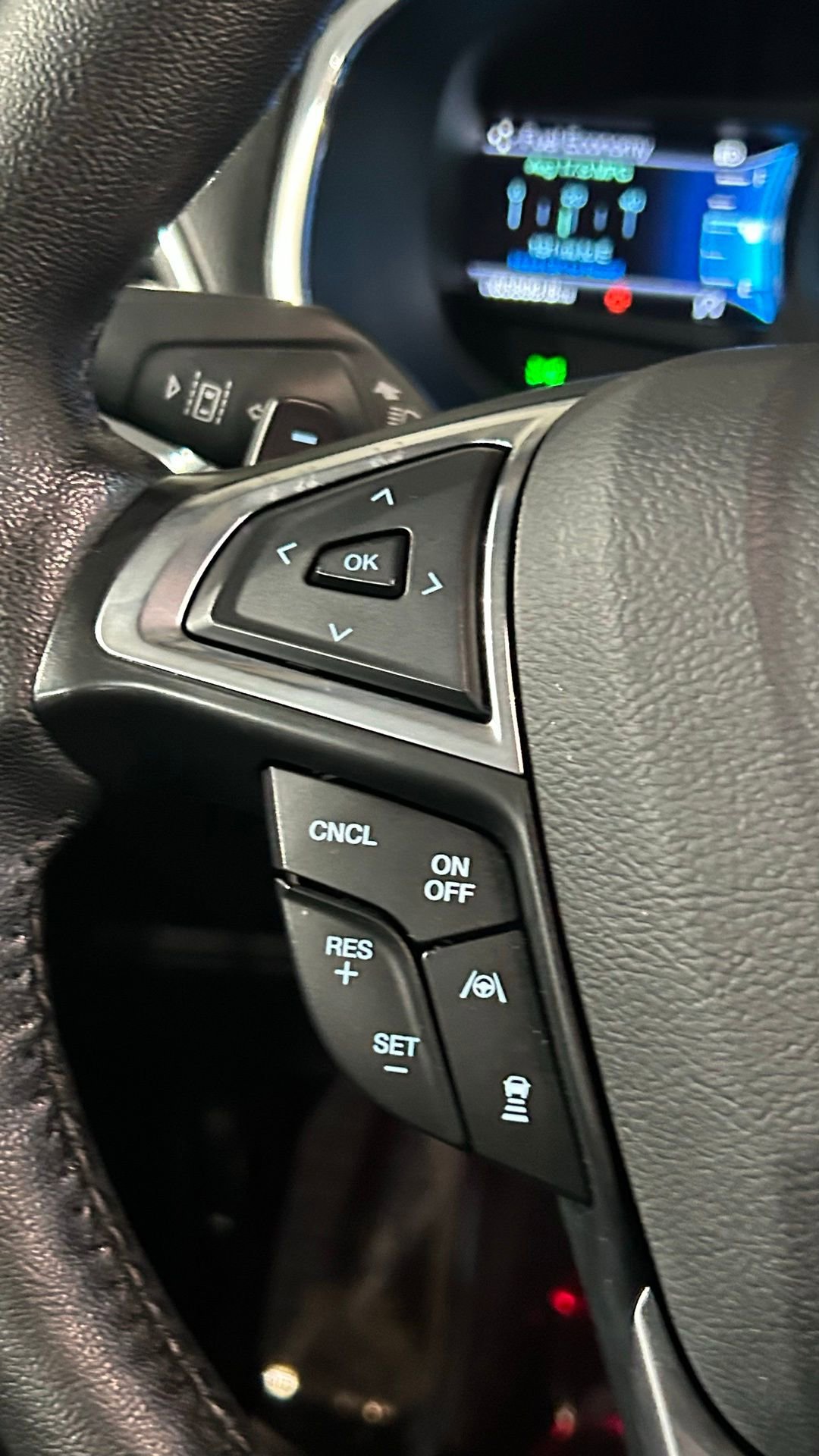 Used 2019 Ford Edge Titanium AWD/4WD image 65