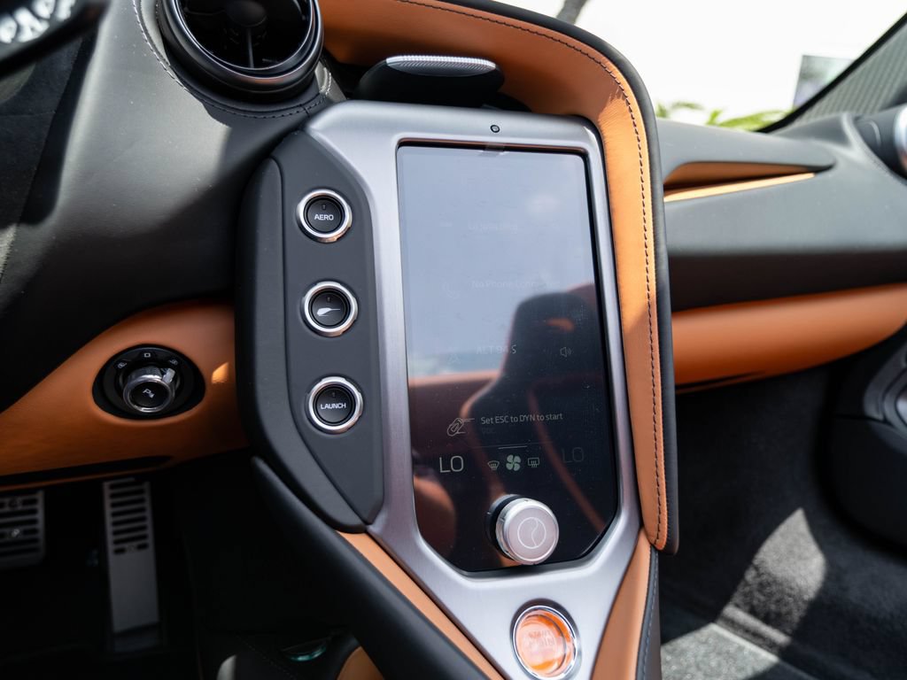 New 2026 McLaren 750S Spider RWD image 20