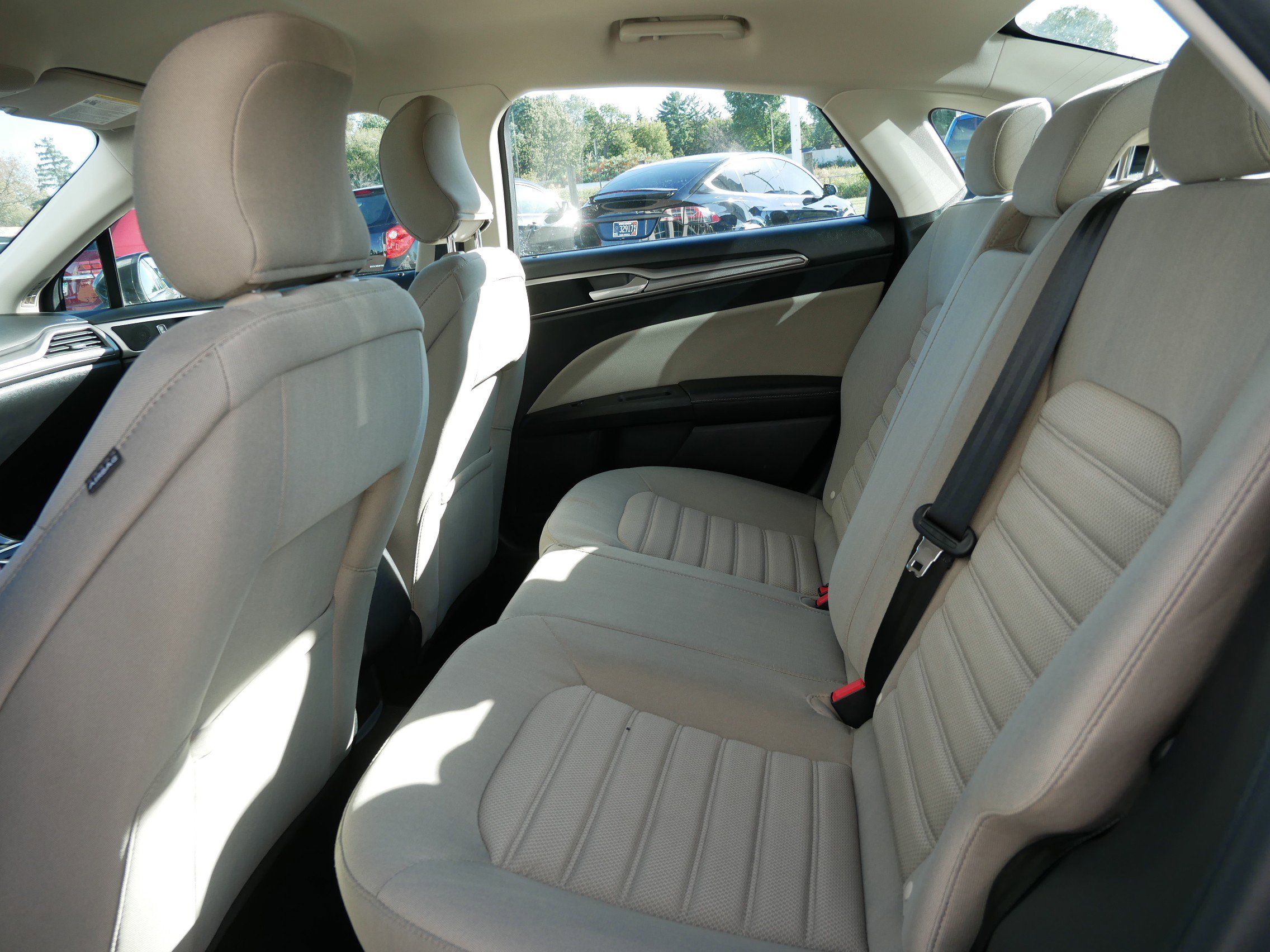 Used 2018 Ford Fusion S image 7