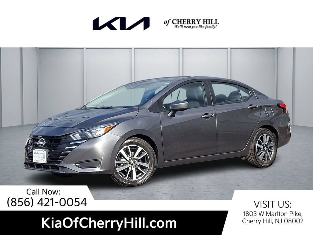 Used 2024 Nissan Versa SV FWD image 1