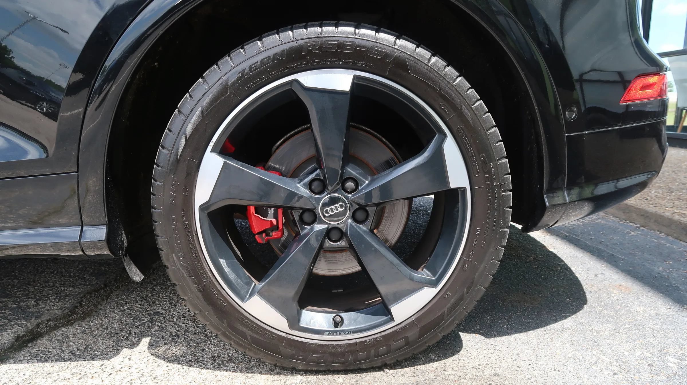Used 2019 Audi SQ5 Prestige w/ Prestige Package AWD/4WD image 56
