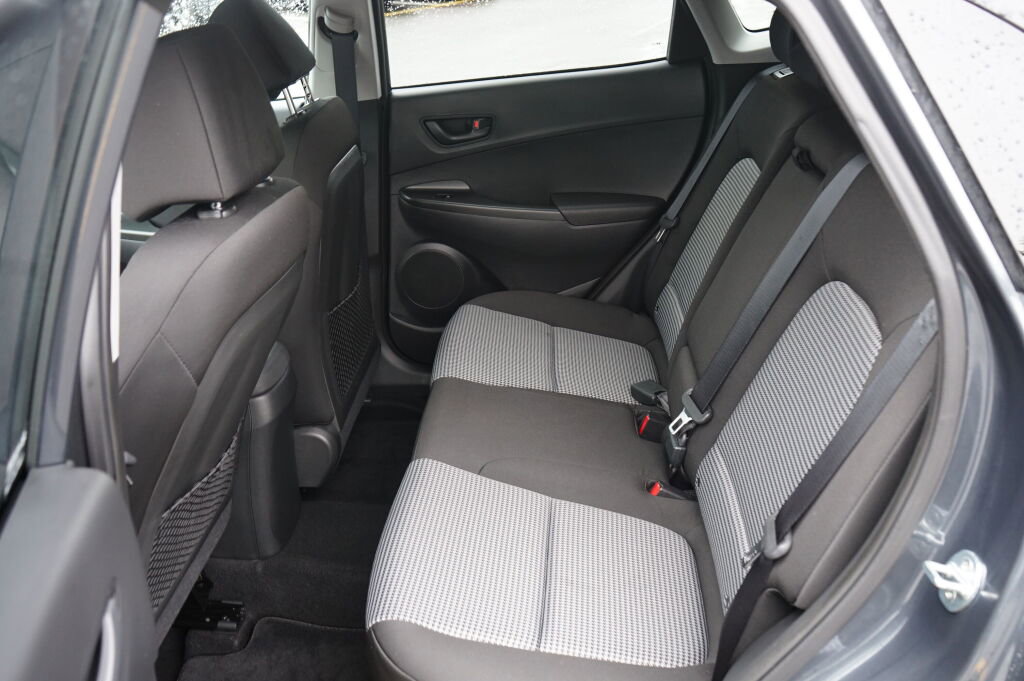 Used 2020 Hyundai Kona SEL image 15