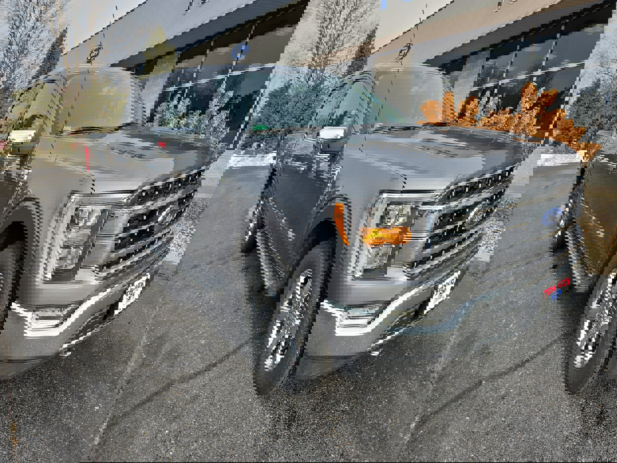 Used 2022 Ford F150 Lariat image 1