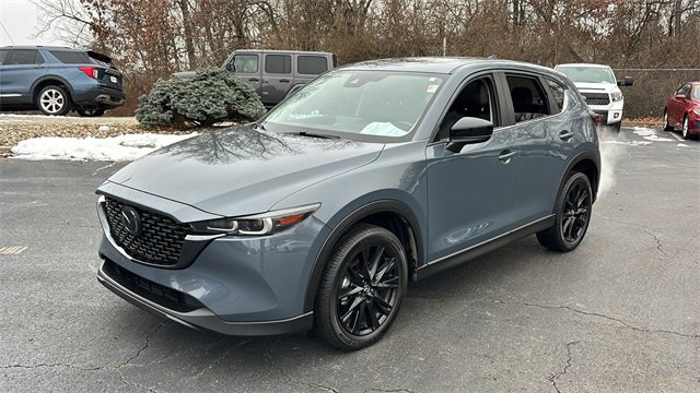 Used 2022 MAZDA CX-5 Carbon Edition image 2