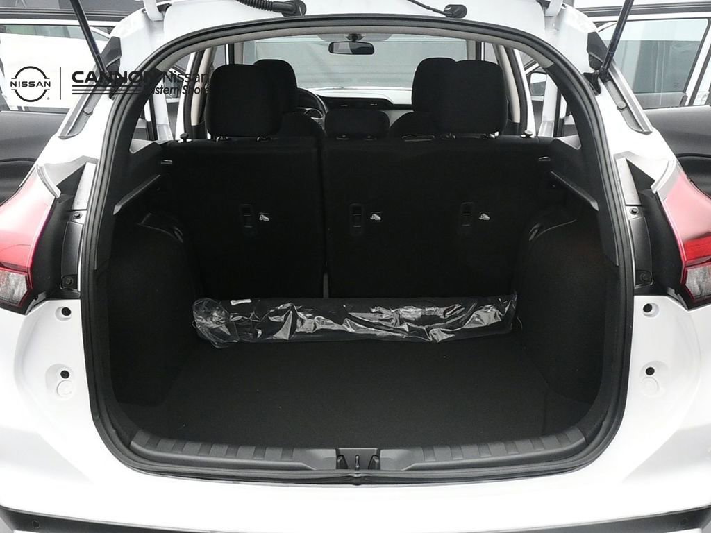 New 2025 Nissan Kicks Play S FWD image 21
